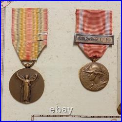 09/25 (CBR373) Diplôme + médailles ancien de la guerre 1914 1918 armée française