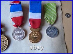 14 Decorations. 2 En Argent. + 2 Diplomes Chemin De Fer. Argent Et Vermeil