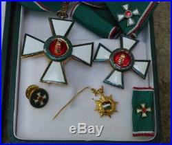 2 médailles Ordre du mérite Hongrie