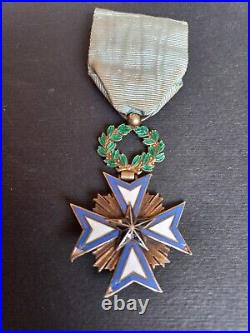 2166/MEDA Médaille d'Officier de l'Etoile Noire du Bénin Lot n° 5