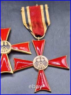 3 Ordres Médaille du Mérite Fédéral 1 + 2 Classe + Médaille du Mérite Set d