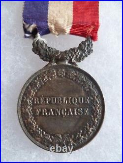 3° REPUBLIQUE Médaille d'Honneur Courage Dévouement 1872 Ministère Intérieur