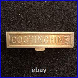 Agrafe COCHINCHINE à clapet signée Mercier ARGENT