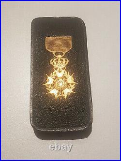 Ancienne Médaille Légion d'honneur Second Empire Napoléon dans son ecrin