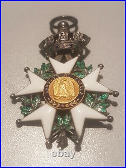 Ancienne Médaille Légion d'honneur Second Empire Napoléon dans son ecrin