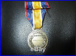 Ancienne médaille de la Gendarmerie avec palme