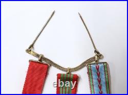 Ancienne série de 10 Médailles miniatures réductions dont deux broches militaire