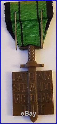 Authentique Rarissime 1 Croix de la Libération poinçon Corne BR sur tranche