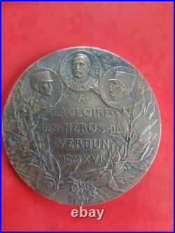 Authentique médaille bronze guerre 1914/1918 Verdun 1916 (on ne passe pas)