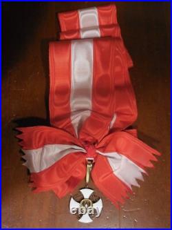 Bande + croix de chevalier grand-croix ordre de la couronne d'Italie Bande + croix de chevalier grand-croix ordre de la couronne d'Italie