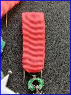 Belle Croix de Chevalier de la Légion d'Honneur 4ème Rép et sa réduction