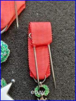 Belle Croix de Chevalier de la Légion d'Honneur 4ème Rép et sa réduction Belle Croix de Chevalier de la Légion d'Honneur 4ème Rép et sa réduction