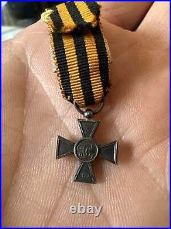 Belle médaille EN REDUCTION ordre de saint GEORGE RARE small size