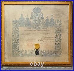 Brevet de médaille de l'ordre royal du mérite du Cambodge avec une médaille
