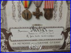 Cadre avec médailles militaires de la guerre 14/18