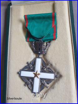Chevalier Ordre National Du Mérite De La Republique Italienne En Coffret
