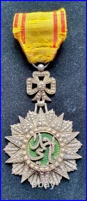 Chevalier du Nichan Iftikhar Sidi Ahmed 1929 1942 ARGENT Arthus Bertrand