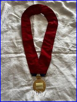 Collier de fonction de Maire, trés belle fabrication française, Drago, commune