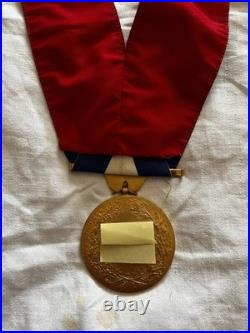 Collier de fonction de Maire, trés belle fabrication française, Drago, commune