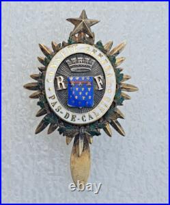 Conseil Général du Pas de Calais, vermeil et émail, gravé au dos, poinçon, 53x41