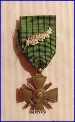 Croix De Guerre / Lvf Tricolore Speer / Ancien