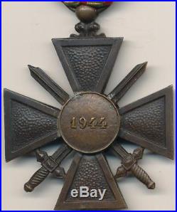 Croix de guerre 1944