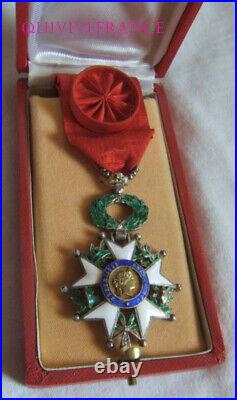 DEC7930 CHEVALIER DE LA LEGION D'HONNEUR 4e REPUBLIQUE avec diamant