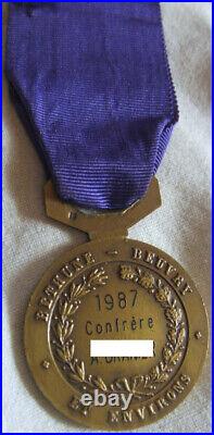 Dec7630 Medaille Confrerie Des Charitables De St Eloi Bethune Beuvry 1987