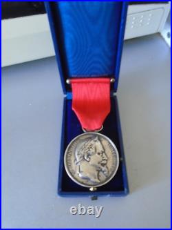 Decoration Napoleon Iii. Attribuee Au 93 R. I. En Argent. 1869. La Roche/yon. Vendee