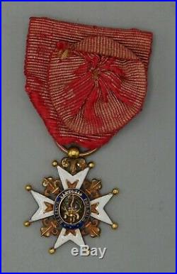 Décoration de l'Ordre Royal et Militaire de Saint-Louis, or, émail, 1819, XIXe