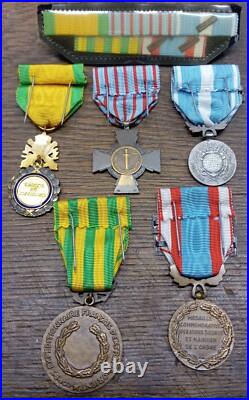 ENSEMBLE DE DÉCORATIONS FRANCAISES GUERRE D'INDOCHINE Avec barrette de rappel