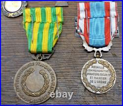 ENSEMBLE DE DÉCORATIONS FRANCAISES GUERRE D'INDOCHINE Avec barrette de rappel
