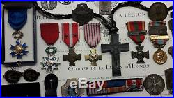 Ensemble D'attributs, Ordres Et Décorations D'un Aumônier Militaire Catholique