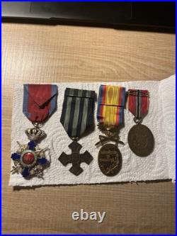 Ensemble des médailles roumaines. Ordre militaire. De la début de XXe siècle