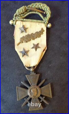 FRANCE. CROIX DE GUERRE 1914 1915. Avec fourragére, etoiles, palme