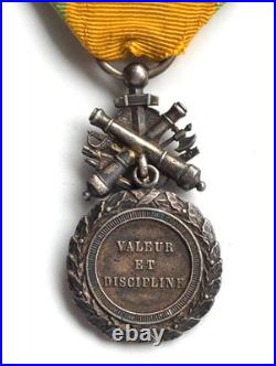 FRANCE MÉDAILLE MILITAIRE MODÈLE 3ème RÉPUBLIQUE TROPHÉE BIFACE AUX CANONS