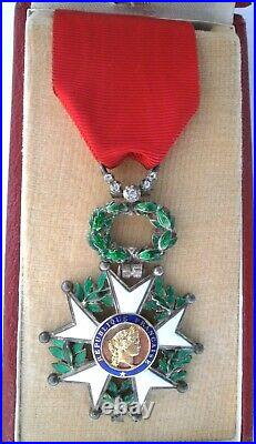 FRANCE TRES BEL ETAT Légion d'honneur LUXE Diamants Ordre order médaille IVe Rep