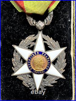 France Médaille Du Mérite Agricole 1883 Modèle Bijoutier Maison Lemaitre