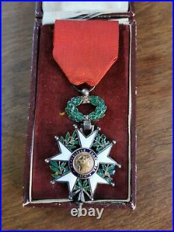 France Médaille Légion D'Honneur 1870 Modèle Bijoutier Centre Or 3 Parties P2016