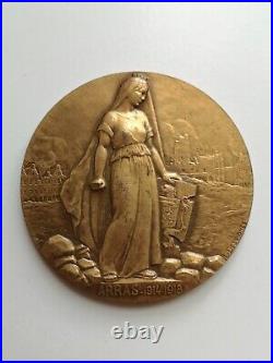 France Ww1 Médaille De Table Arras 1914-1918 Ville Fière Et Vaillante Bronze