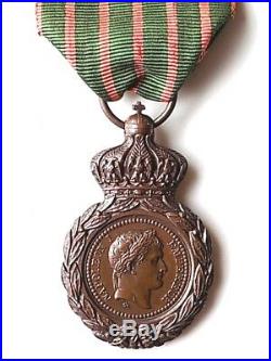 Genuine Saint Helena Medal with it's rare original ornamented cardboard box