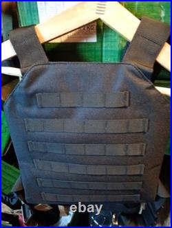 Gillet Pare Balles, état comme neuve avec 2 plaquesNIJ3, couleur Noir