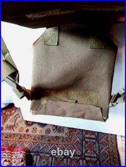 Gillet Pare Balles, état comme neuve avec 2 plaquesNIJ3, couleur sable