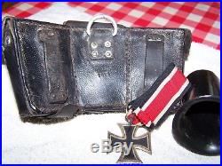 Gourde, cartouchière et croix de fer WW2 allemand
