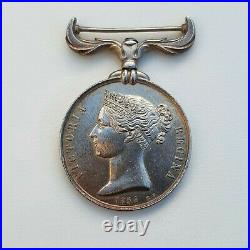 Grande Bretagne Médaille de crimée, 1854, fab. Française, signée E. F
