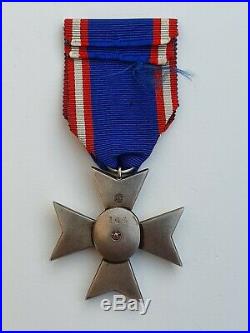 Grande Bretagne Ordre Royal de Victoria, croix de chevalier, numérotée au dos