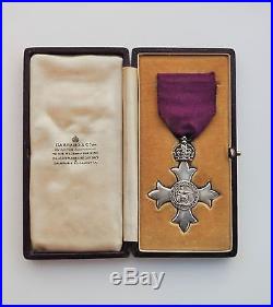 Grande Bretagne Ordre de l'Empire Britanique, croix de chevalier dans son écrin