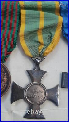 Grouping Italie WW2 Placard 4 Médailles Guerre 1940-1945 Merito Guerra ORIGINAL
