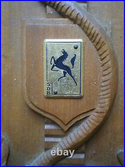 Insigne Gendarmerie Militaire Panneau Bois Sculpte Ancien 1973 Souvenir Carriere