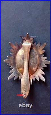 Insigne de la Chambre de Commerce de Nantes. Vermeil, émaux peints. Obsolète